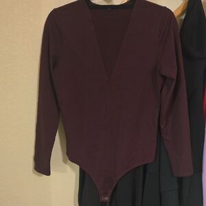 Express Maroon V-Neck Long Sleeve Bodysuit